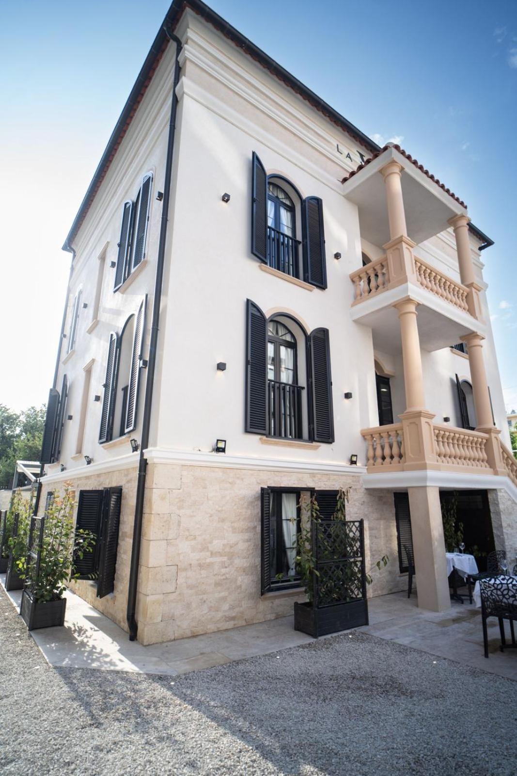 Hotell La Ora Antibes